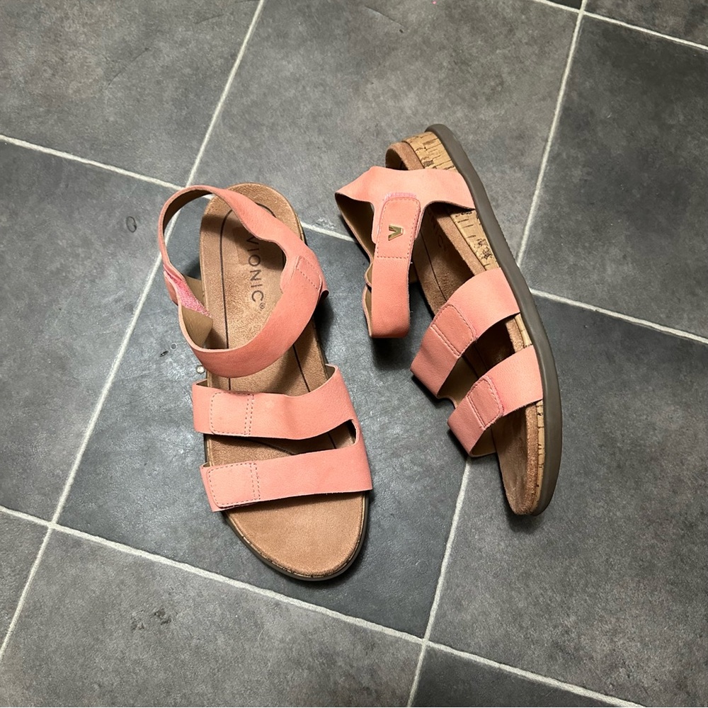 Vionic Colleen Sandal